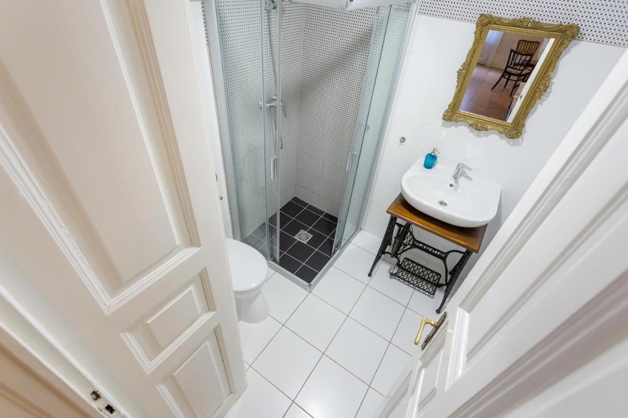 A10 Budapest Center Aparthotel Ngoại thất bức ảnh