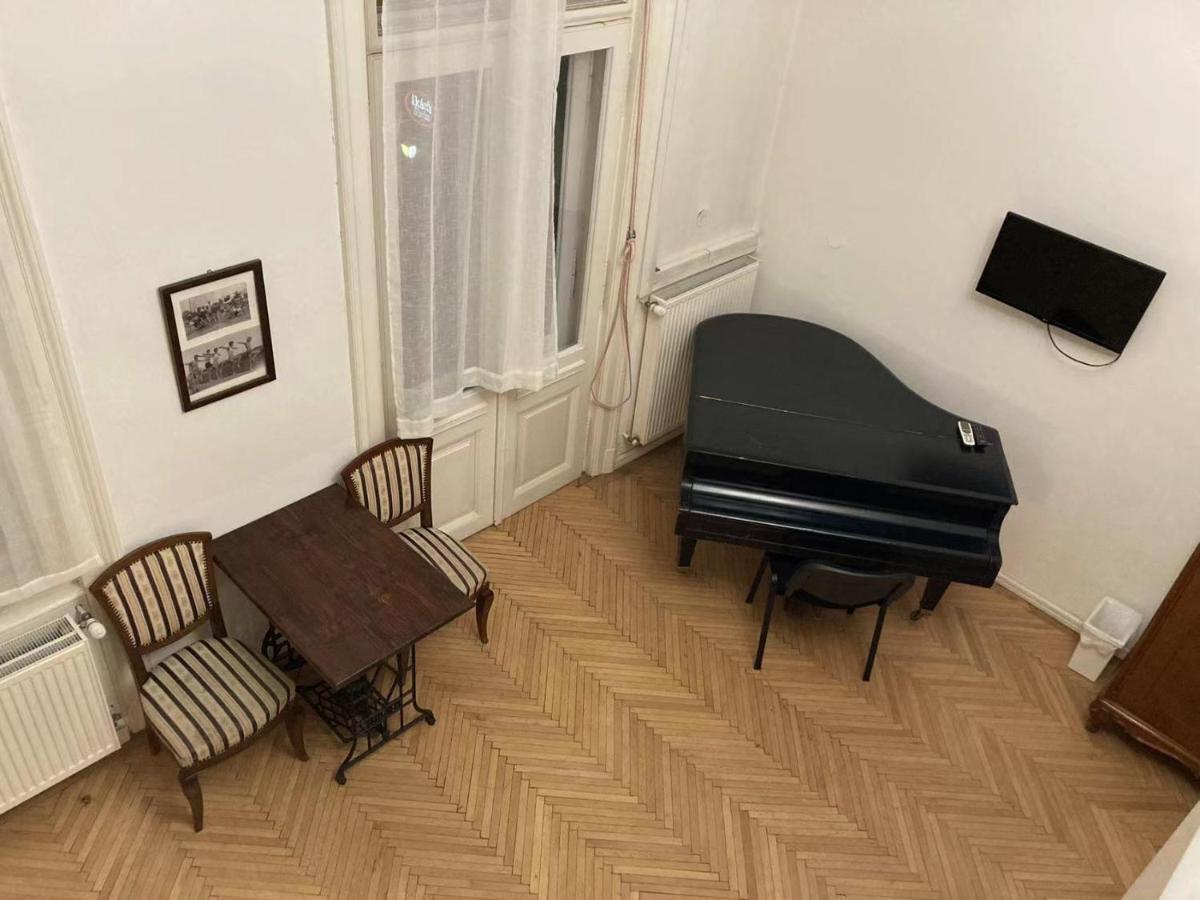 A10 Budapest Center Aparthotel Ngoại thất bức ảnh