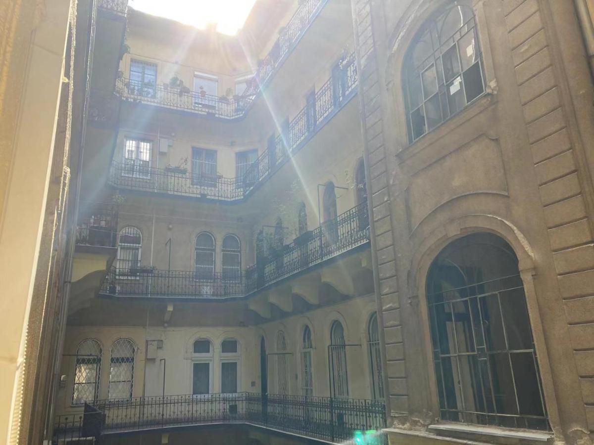 A10 Budapest Center Aparthotel Ngoại thất bức ảnh
